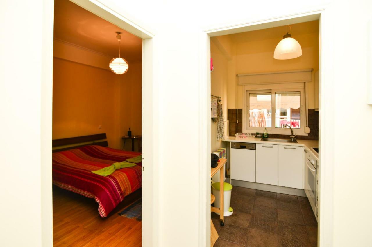 Appartement Acropolis Area 5 Minutes To The Museum And Metro à Athènes Extérieur photo